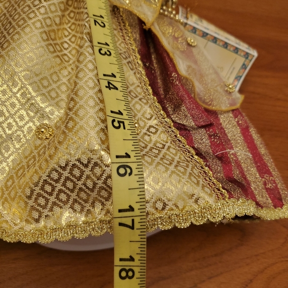 Timeless Treasures Porcelain doll - Picture 10 of 12